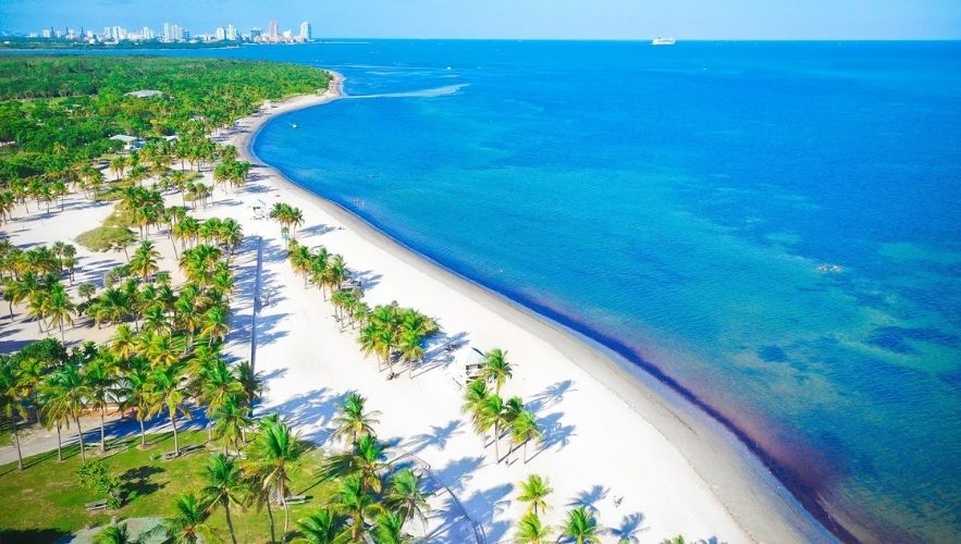 how to read wind and weather before sailing in Biscayne Bay